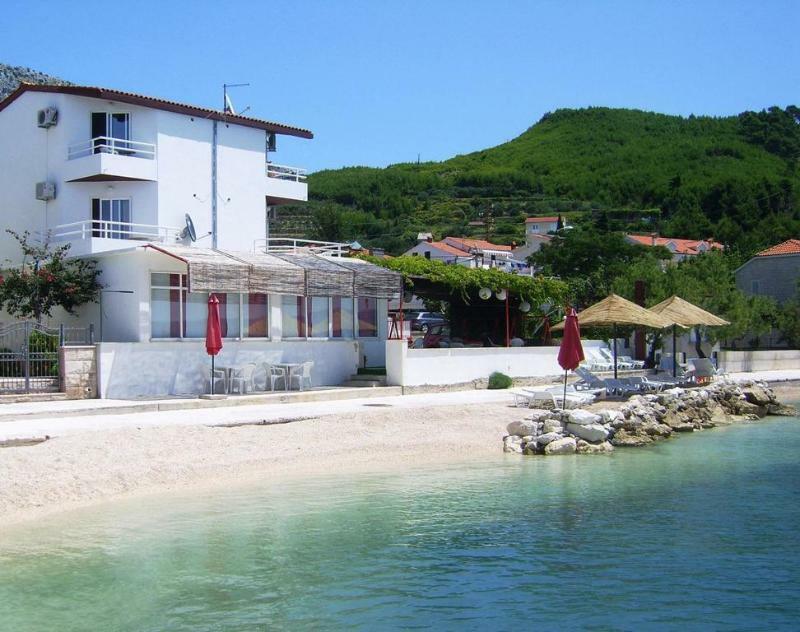Rooms Vedrana (Adults Only) Подстрана Екстериор снимка